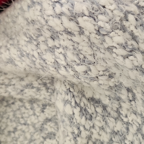 David Britton Eyelash knit pullover sweater - Picture 6 of 6